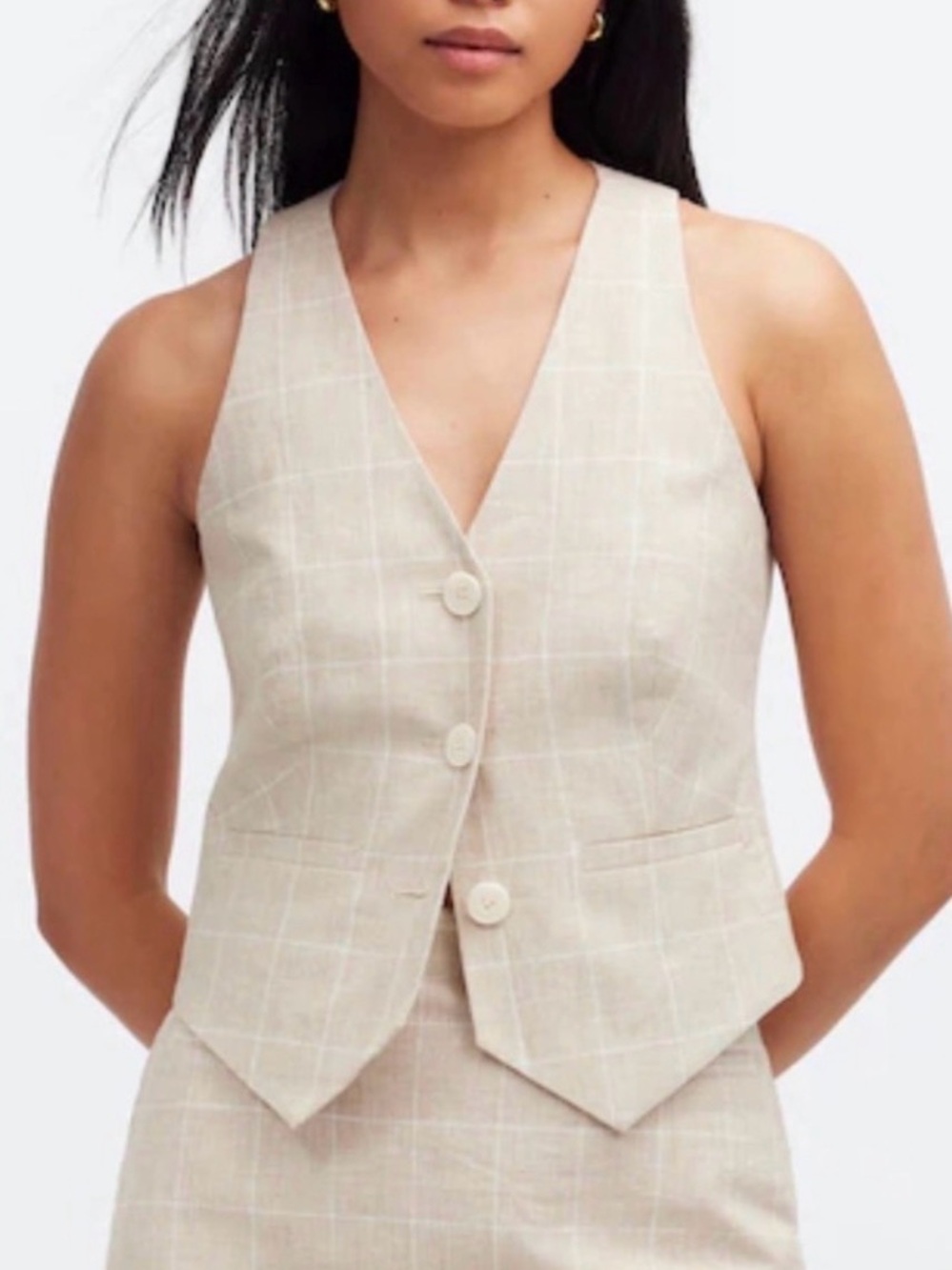 Sleeveless Madewell V-Neck Button Front Vest in Light Beige -small